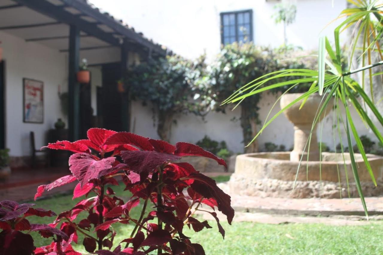 Hotel Casa Dante, desde 1792! Tibasosa Exterior foto